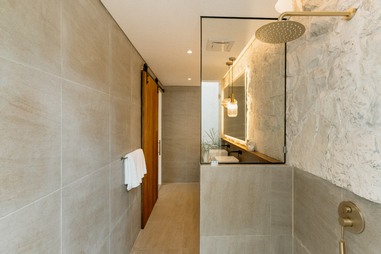 Bathroom 5