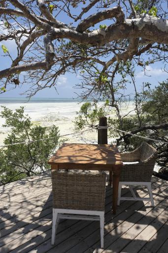 Food & Drinks 2, Jua Retreat Adults Only, Kati