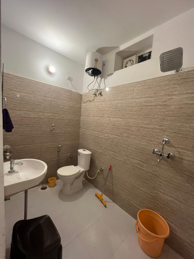 Bathroom 4, Hostel ivory, Jaipur