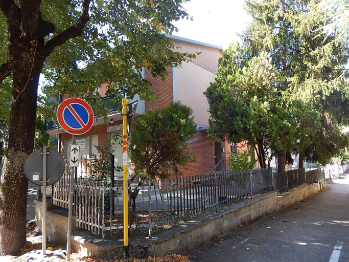 Entrance 4, La casa sui colli bolognesi, Bologna