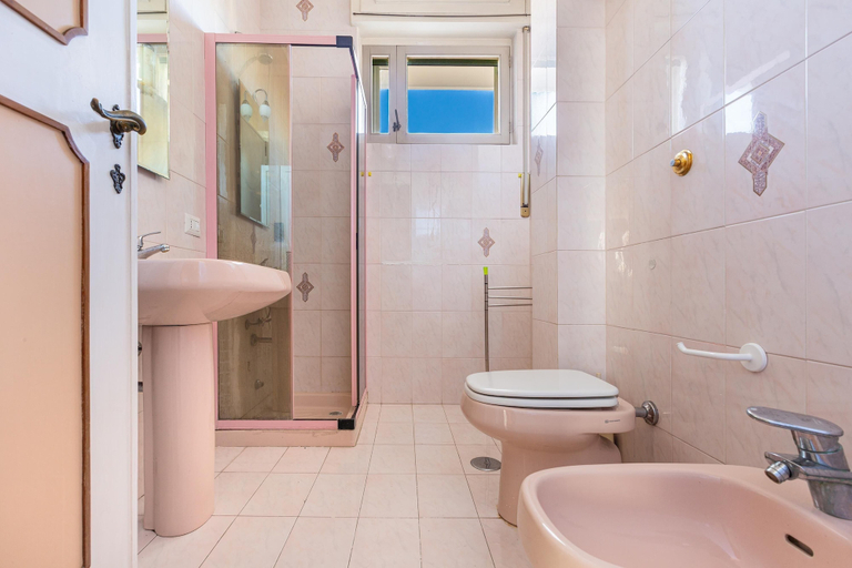 Bathroom 2, 3717 Appartamento Stella by Barbarhouse, Lecce