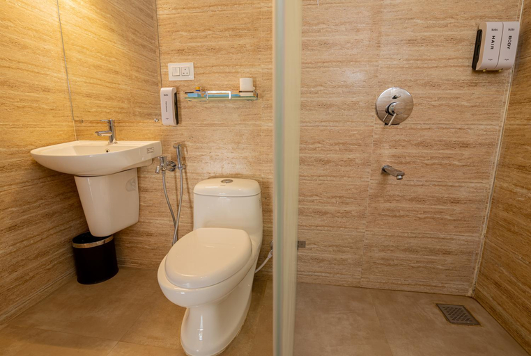 Bathroom 4, Sandbanks Beach Villas, Morjim, North Goa