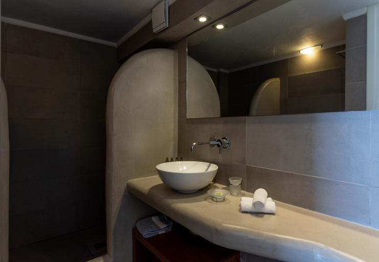 Bathroom 4, Anamnesis City Spa, South Aegean