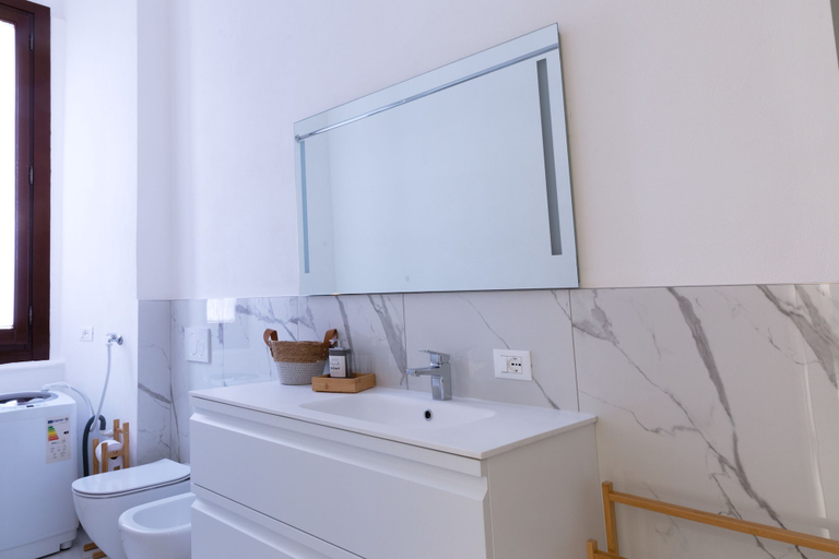 Bathroom 2, 3705 Milan Modern Stay by Barbarhouse, Milano