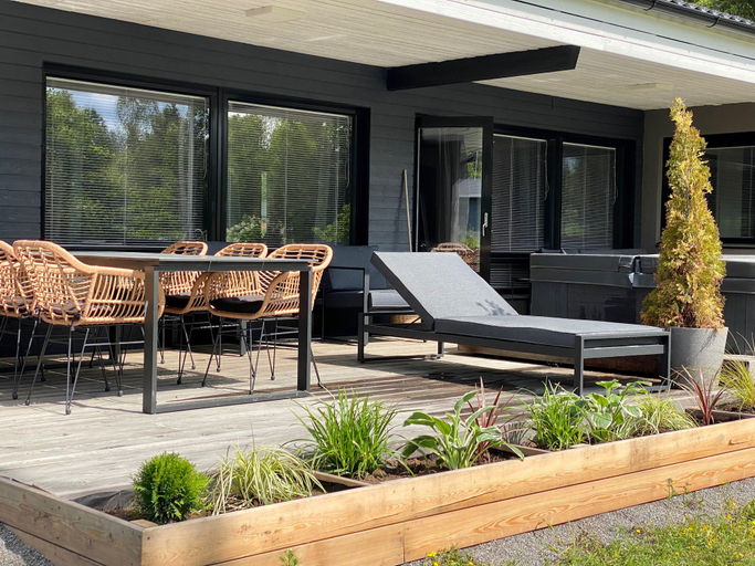 Others 5, Idyllic Villa Unikko With Jacuzzi And Sauna, Satakunta