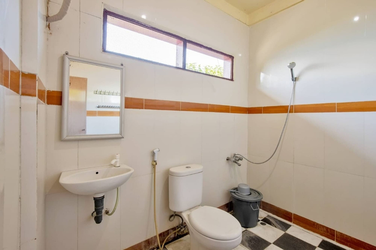 Bathroom 5