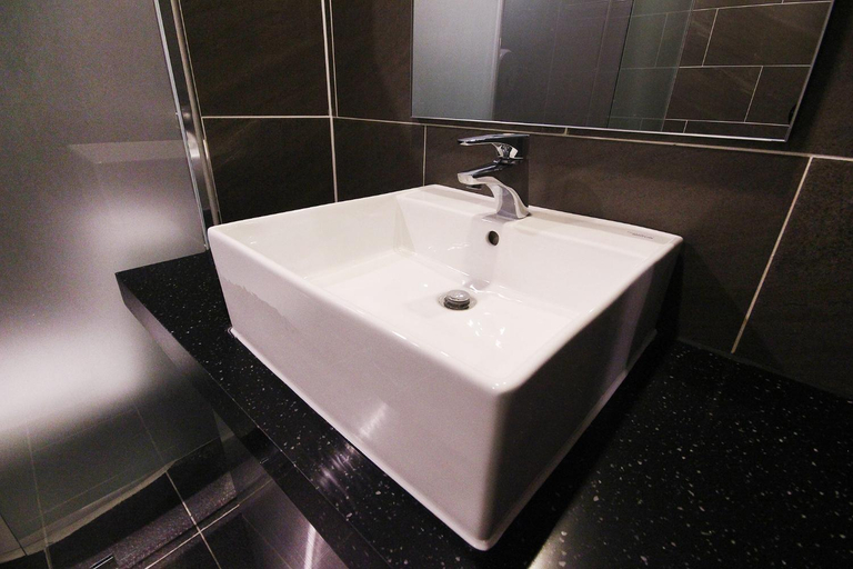Bathroom 5, Pohang Mundeok Hotel XYM, Pohang