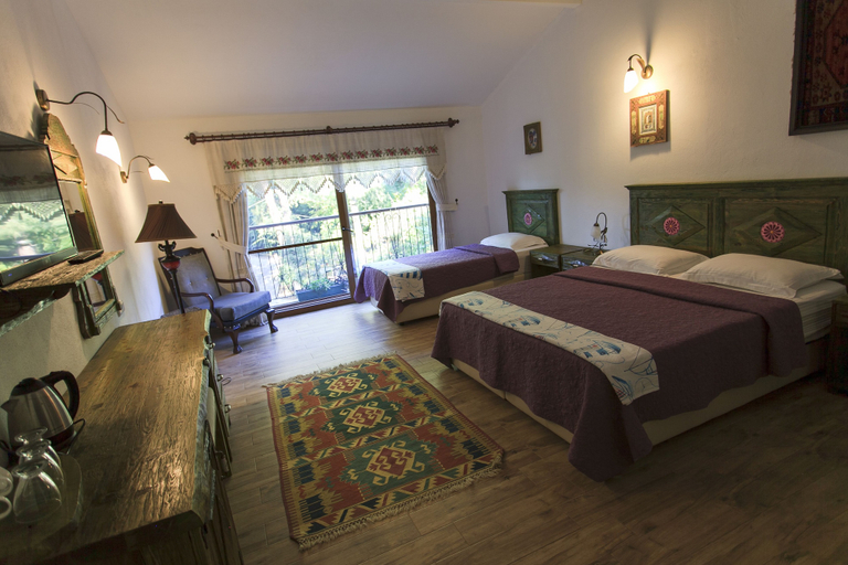 Bedroom 3, Piramit Hotel, Fethiye