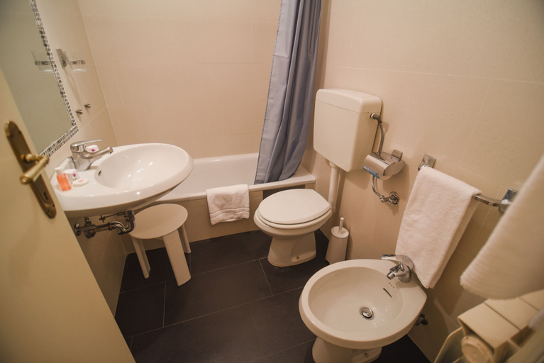 Bathroom 4, PALAZZETTO SAN LIO, Venezia