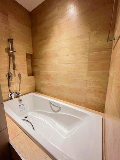 Bathroom, 9D City & 9D Express Hotel, Muang Udon Thani