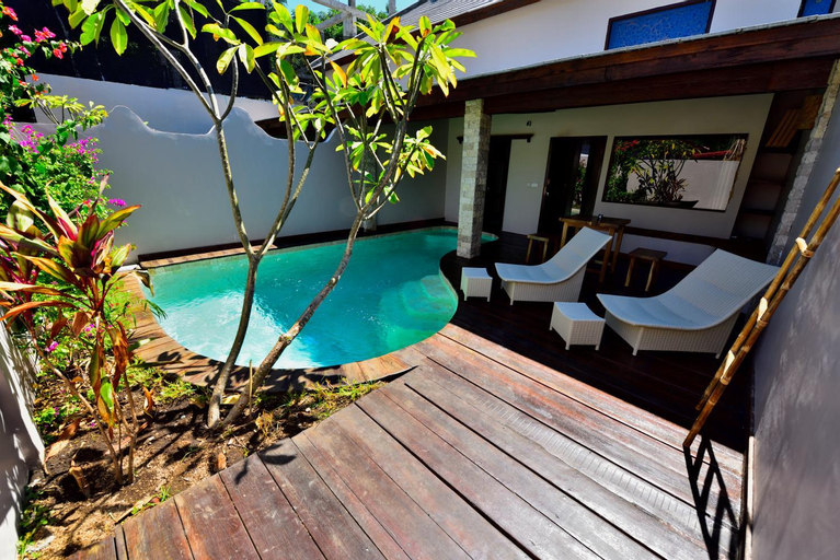 Swimming Pool 9