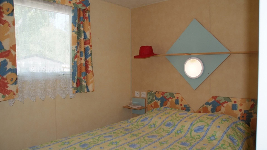 Bedroom 3, Camping TIKAYAN SAINT CLAIR, Alpes-de-Haute-Provence