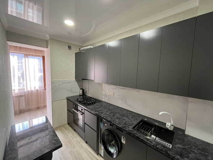 Others 4, Apartment