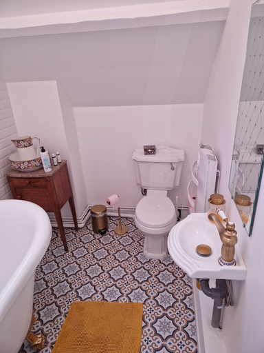 Bathroom 5, Demeure du saule Madame, Seine-et-Marne
