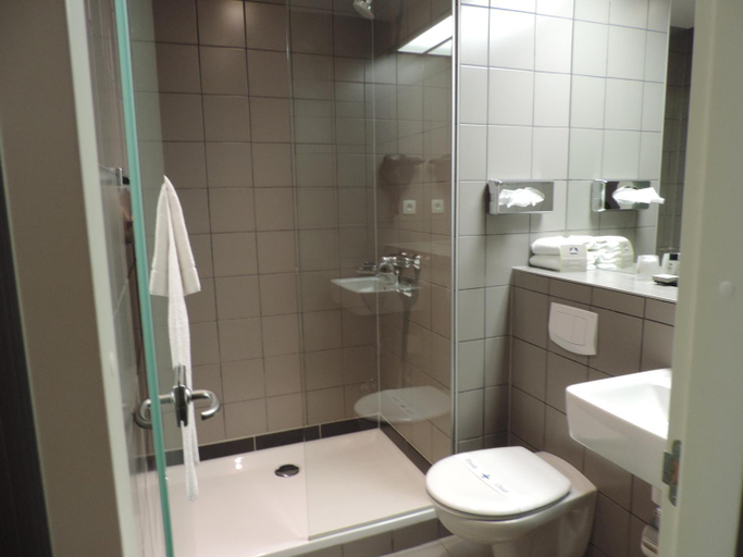 Bathroom 4, Best Western Hotel Brussels South, Vlaams Brabant