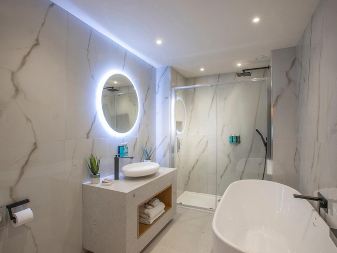 Bathroom 4, Hyde Hotel