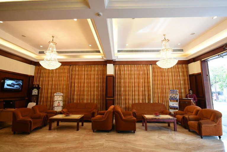 Public Area 3, Rathna Residency, Coimbatore