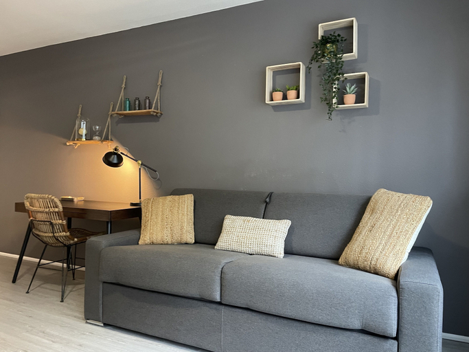 Others 3, Ivry 114, Val-de-Marne