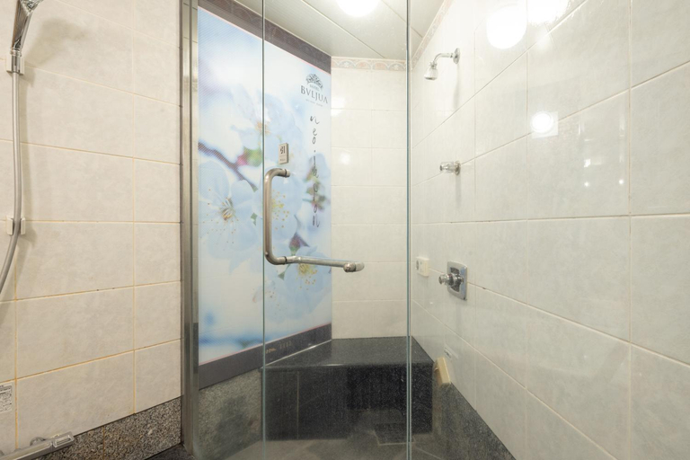 Bathroom 4, ホテル ブルジュア 久留米 Hotel Bvljua -レジャーホテル-, Kurume
