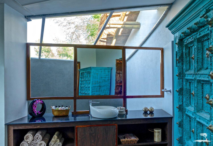 Bathroom, Red Earth Tadoba , Chandrapur