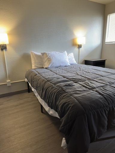 Bedroom 3, LTA Suites Brookside, Tulsa