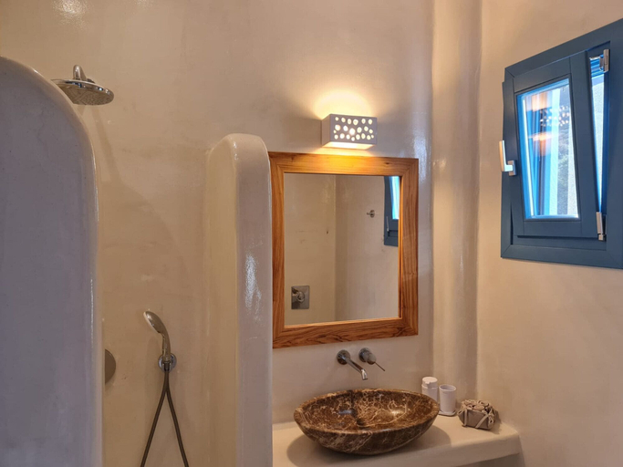 Bathroom 3, Tilos Villa, South Aegean