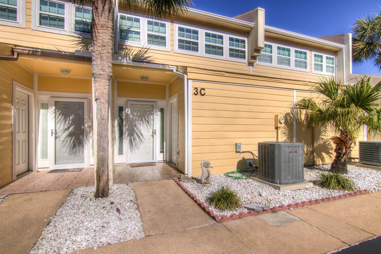 Exterior & Views 2, 3 C, Three Bedroom Townhome, Walton