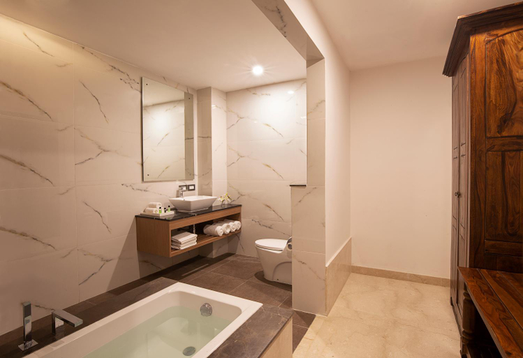Bathroom 4, Clarks Resort Birgunj Nepal, Narayani
