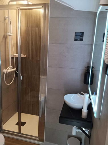 Bathroom 4, Aila II Hotel Boutique, Valencia