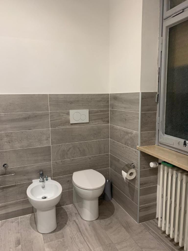 Bathroom 2, Domus Dotta New, Bologna