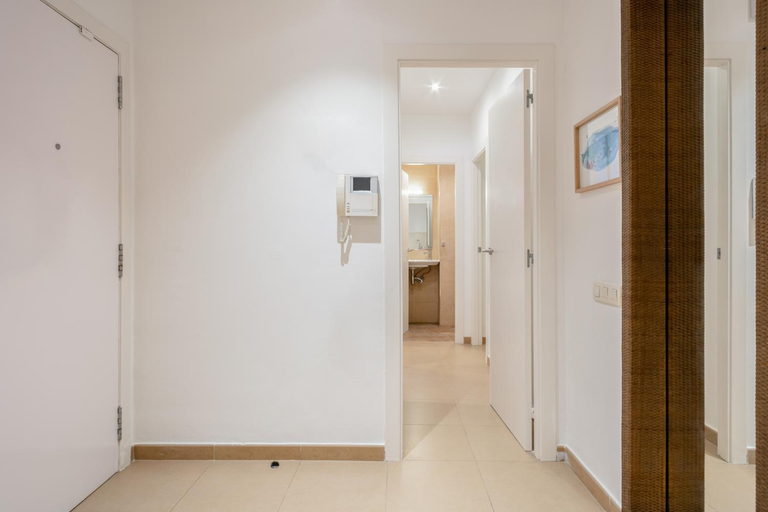 Public Area, Inside Barcelona Apartments Salva, Barcelona