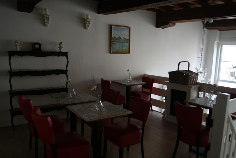 Food & Drinks 4, De Zevenster "gevestigd aan de winkelstraat", Kampen