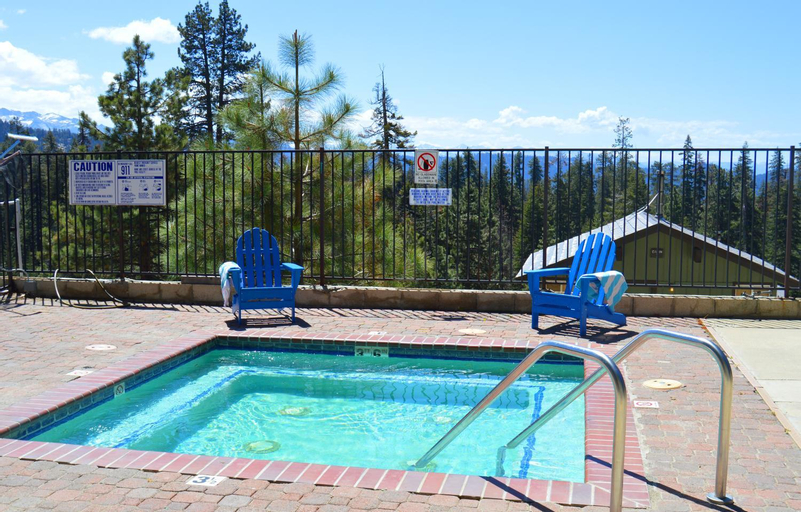 Sport & Beauty 2, Montecito Sequoia Lodge, Tulare