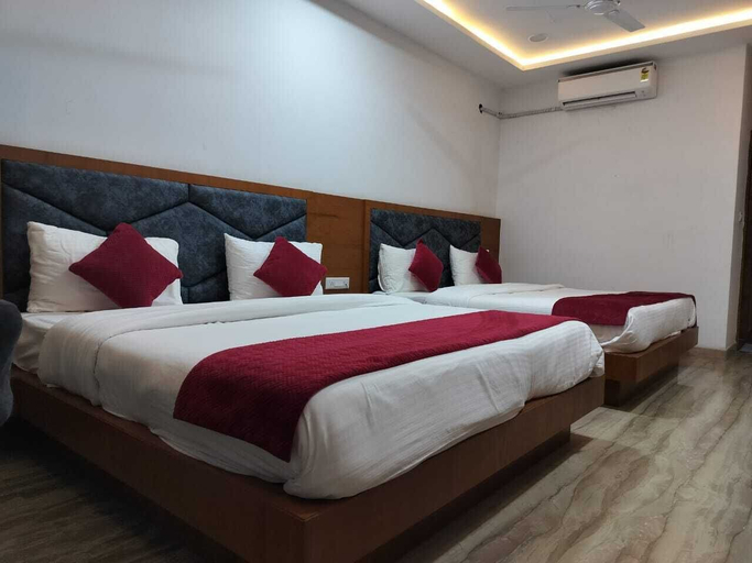 Bedroom 3, Hotel Brij Palace And Restaurant, Udaipur