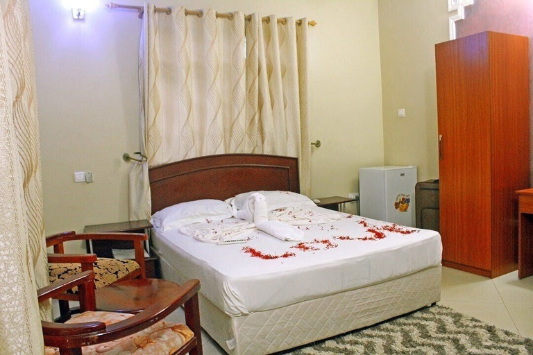 Bedroom 3, THE ART HOTEL, Kusini