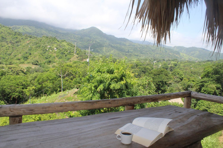 Food & Drinks, Moon Wind Tayrona Hostel, Santa Marta (Dist. Esp.)