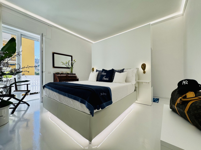 Bedroom 2, YourHome - Maison Francois, Napoli