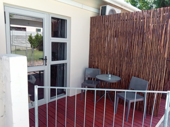 Others 3, 10 on Fairview B&B, Cape Winelands