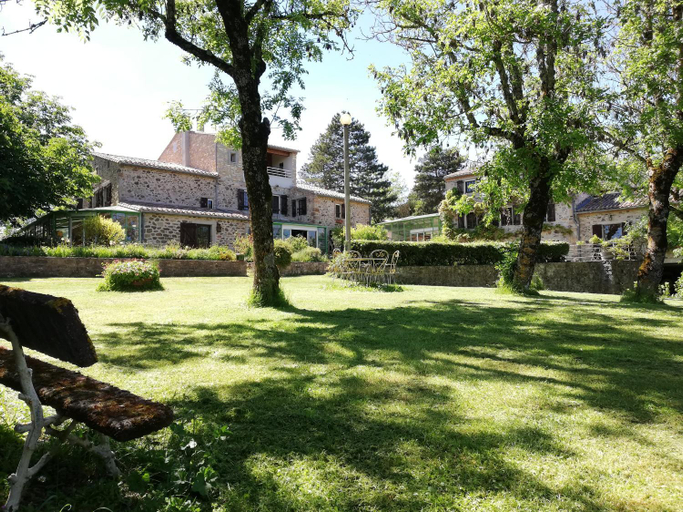 Others 5, Domaine des Goudis, Aude