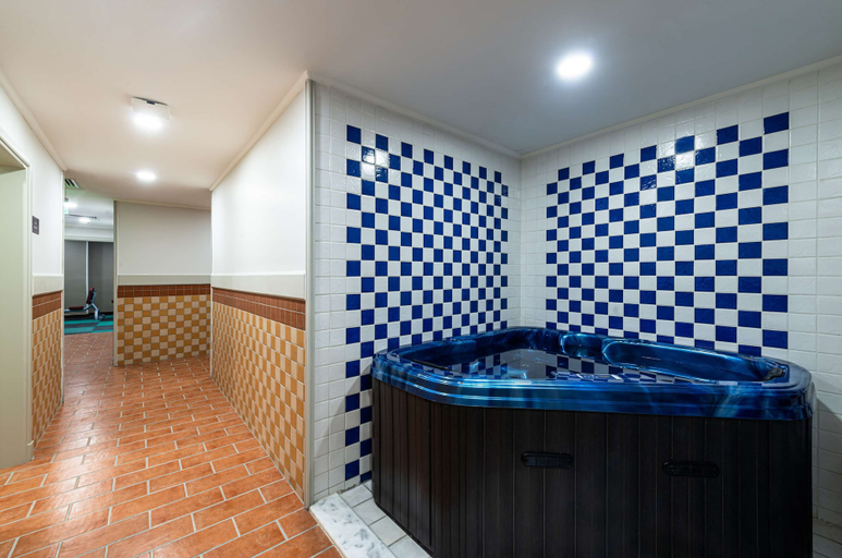 Bathroom 5, Best Western Plus Tabuk City Center, Tabuk