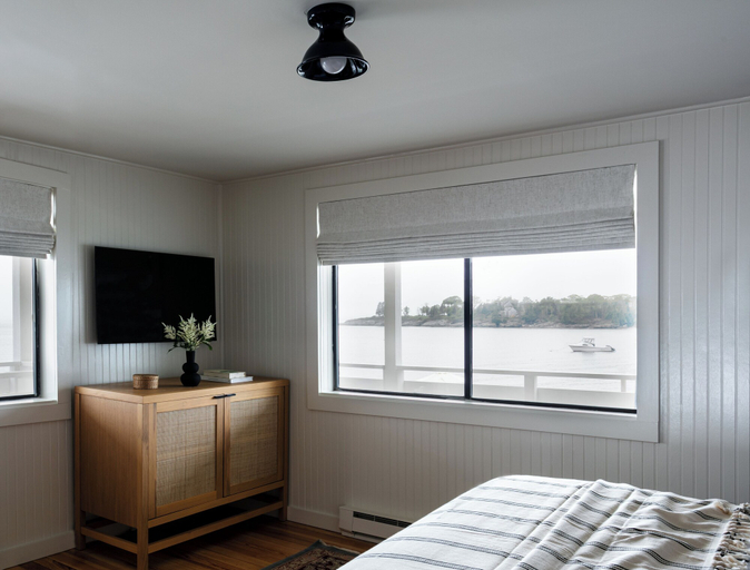 Bedroom 3, Bluebird Ocean Point Inn, Lincoln