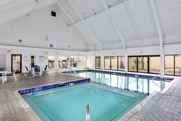Sport & Beauty 4, Summer House 204B, Baldwin