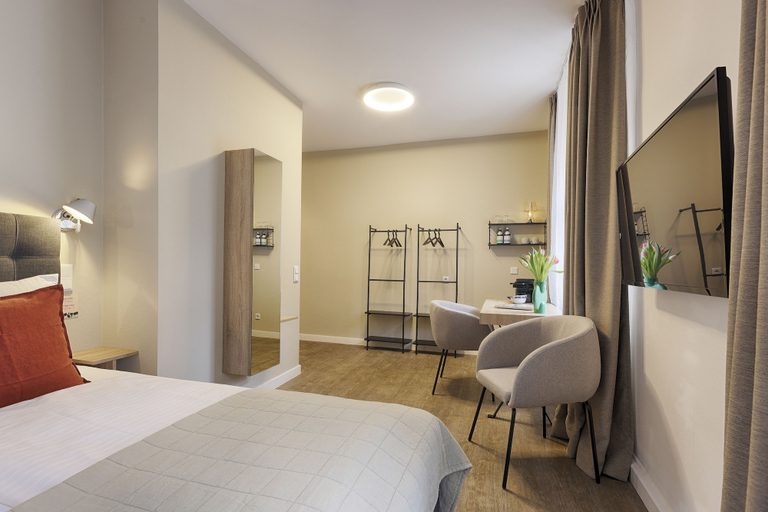 Bedroom 4, homie hotel zur stadt mainz, Würzburg
