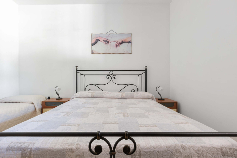 Bedroom 3, 3199 Villino Amos by Barbarhouse, Lecce