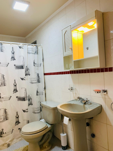 Bathroom 4, KURALEMU Casa de Campo, Santiago
