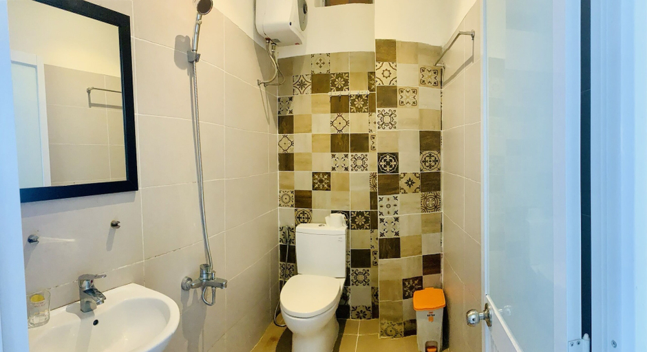 Bathroom, talofofo hotel, Da Nang