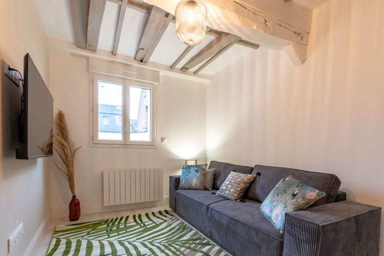 Others 5, Villa Caron, Seine-Maritime
