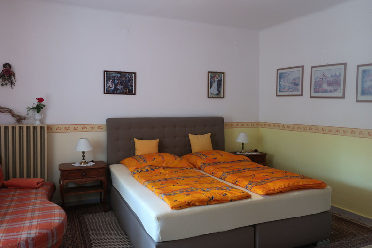 Bedroom 2, Müllers Ferienhaus Waldhof, Dombóvár
