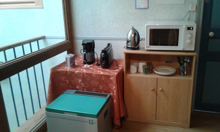 Others 4, Chez Ghislaine, Meuse