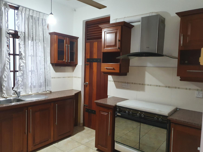 Others 4, M-Stay Colombo, Sri Jayawardanapura Kotte
